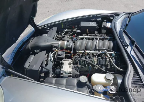 2008 Chevrolet Corvette из США, поврежденный, VIN 1G1YY36W085107842